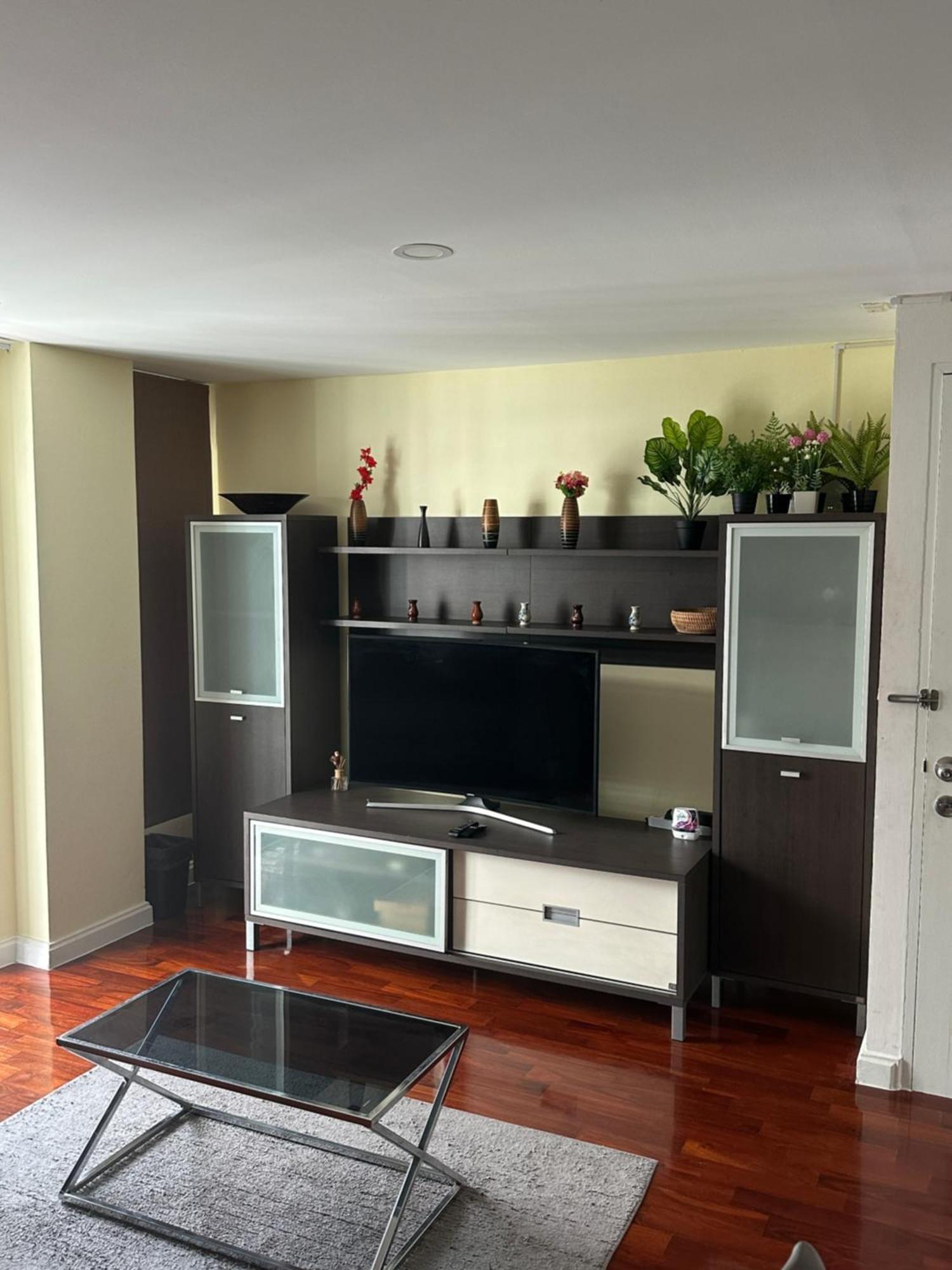 Delightful Condo In Central Location At Sukhumvit 49 Bangkok Exteriör bild